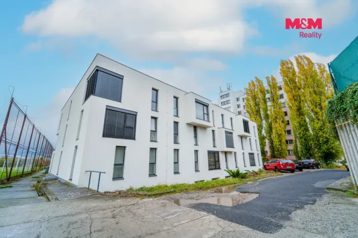 Prodej bytu 2+kk, Plzeň - Skvrňany, Kreuzmannova, 53 m2