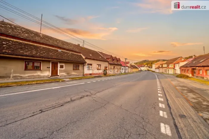 Prodej rodinného domu, Radnice, Zámostí, 250 m2