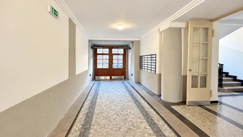 Prodej bytu 2+kk, Praha - Karlín, Jirsíkova, 73 m2