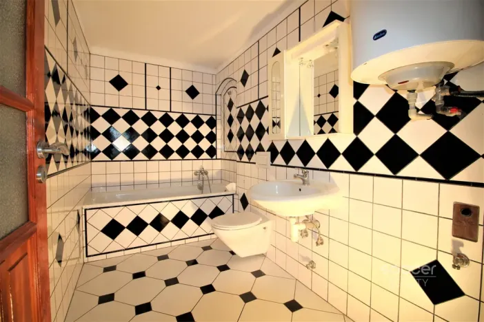 Pronájem bytu 3+kk, Neveklov, Za Radnicí, 55 m2