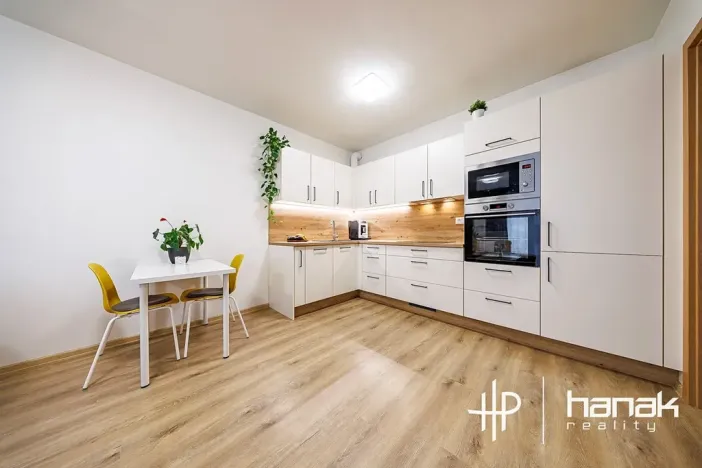 Pronájem bytu 2+kk, Uničov, Pionýrů, 55 m2