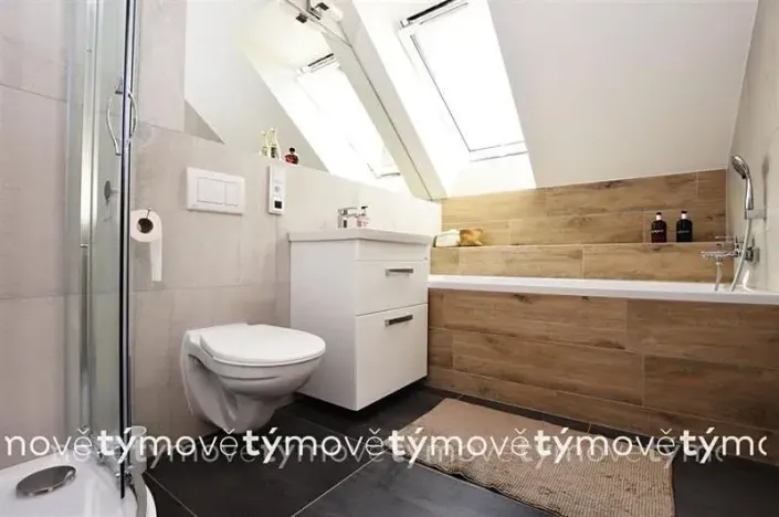 Pronájem rodinného domu, Mikulovice, 115 m2