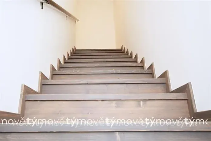 Pronájem rodinného domu, Mikulovice, 115 m2