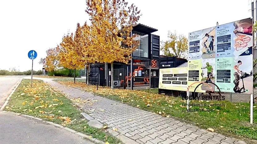 Pronájem bytu 2+kk, Praha - Černý Most, Kpt. Stránského, 43 m2