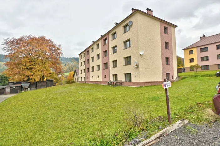 Pronájem bytu 2+1, Poniklá, 57 m2