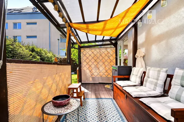 Prodej bytu 3+kk, Praha - Kbely, Pod Nouzovem, 70 m2