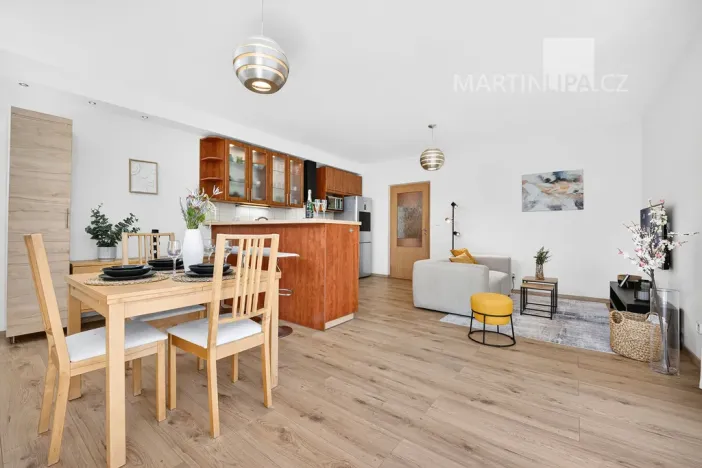 Prodej bytu 3+kk, Praha - Kbely, Pod Nouzovem, 70 m2