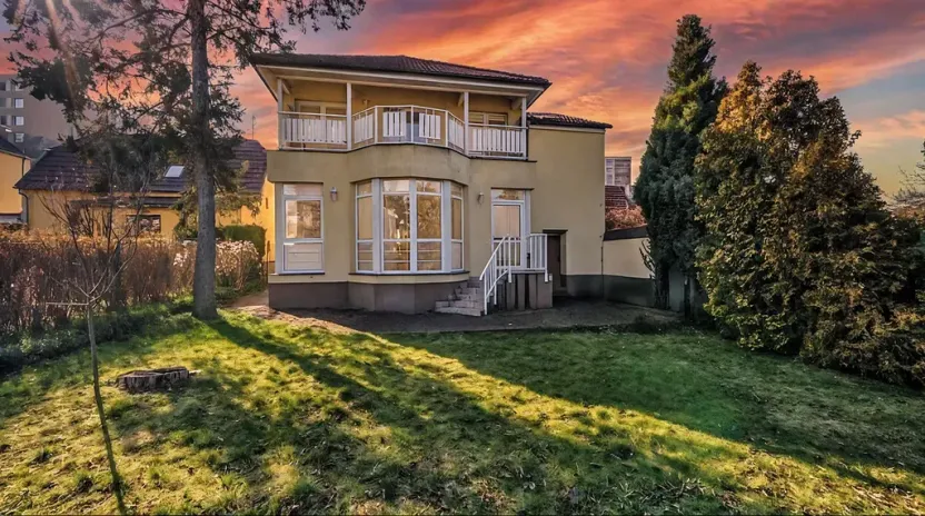 Prodej rodinného domu, Praha - Háje, Prašná, 290 m2