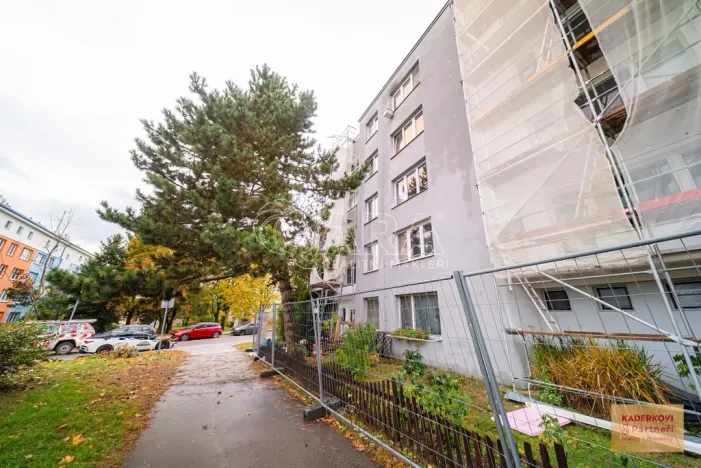 Prodej bytu 2+kk, Brno - Líšeň, Kosíkova, 40 m2