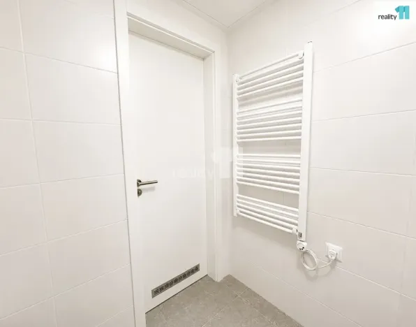 Prodej bytu 2+kk, Praha - Modřany, Kolmanova, 56 m2