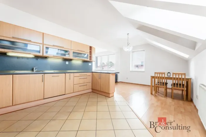 Prodej bytu 4+kk, Český Těšín, Tovární, 85 m2