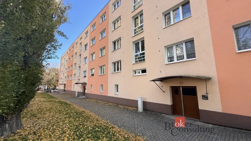 Pronájem bytu 2+1, Chomutov, Blatenská, 56 m2