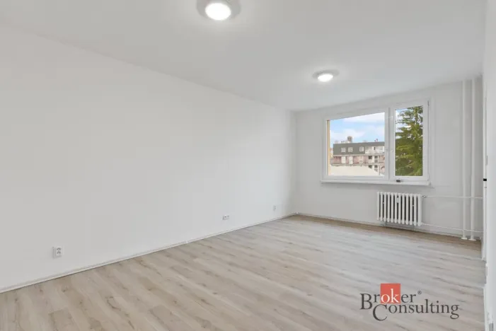 Pronájem bytu 2+1, Jablonec nad Nisou, Budovatelů, 62 m2