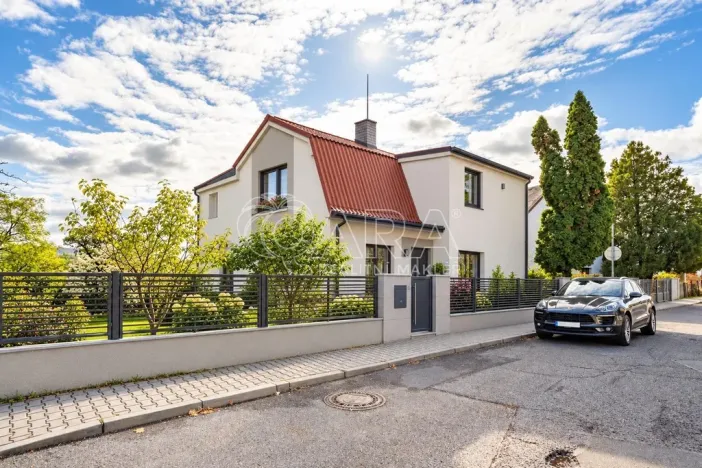Prodej rodinného domu, Praha - Radotín, Topasová, 125 m2
