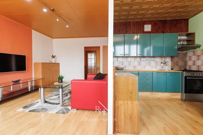 Prodej bytu 3+1, Kladno, Lacinova, 70 m2