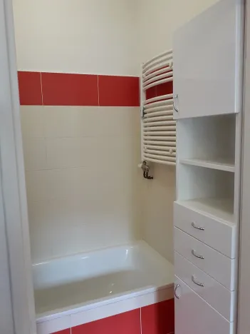 Pronájem bytu 3+1, Praha - Strašnice, Svojetická, 68 m2