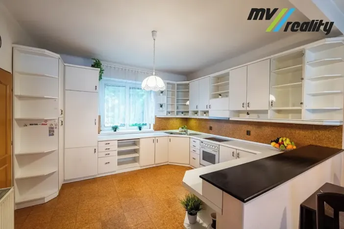 Prodej rodinného domu, Čelákovice, Na Požárech, 202 m2