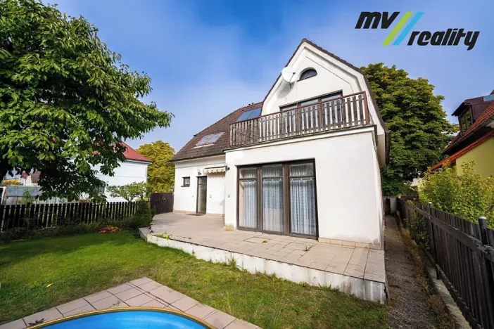 Prodej rodinného domu, Čelákovice, Na Požárech, 202 m2