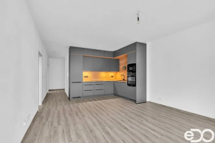 Prodej bytu 3+kk, Dašice, U Kasáren, 70 m2