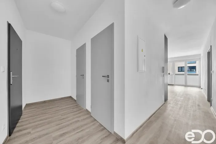 Prodej bytu 3+kk, Dašice, U Kasáren, 70 m2