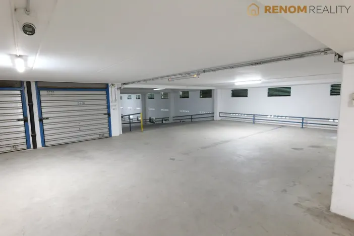 Pronájem garáže, Olomouc, Okružní, 14 m2