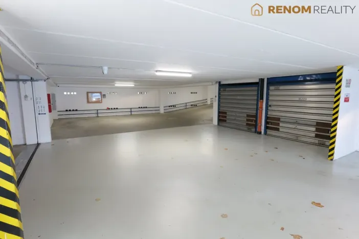 Pronájem garáže, Olomouc, Okružní, 14 m2