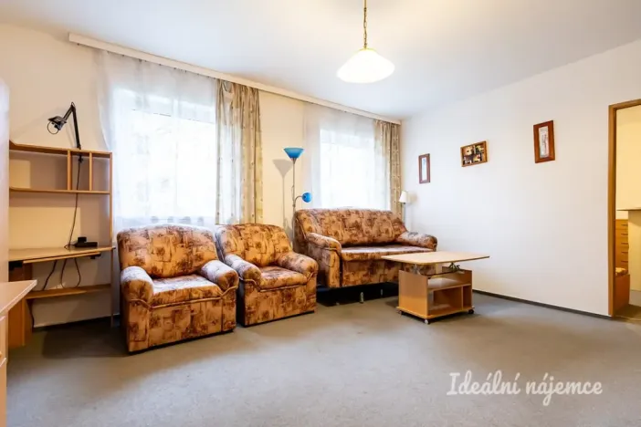Pronájem bytu 1+1, Praha - Letňany, Chotěšovská, 39 m2