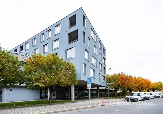 Pronájem bytu 1+1, Praha - Letňany, Chotěšovská, 39 m2