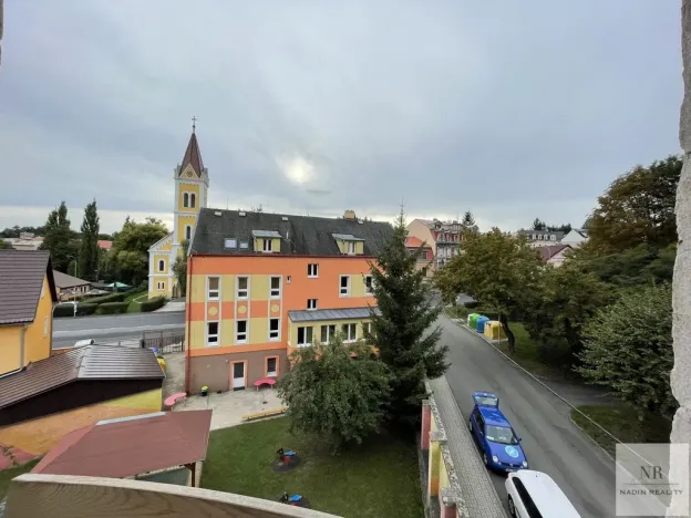 Prodej bytu 2+1, Karlovy Vary, Javorová, 67 m2