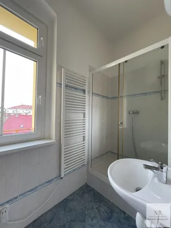 Prodej bytu 2+1, Karlovy Vary, Javorová, 67 m2
