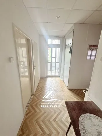 Pronájem bytu 2+1, Ostrava, Korunní, 102 m2