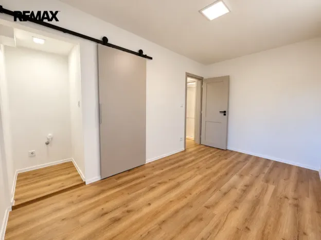 Prodej bytu 3+1, Příbram - Příbram VII, Kremnická, 61 m2