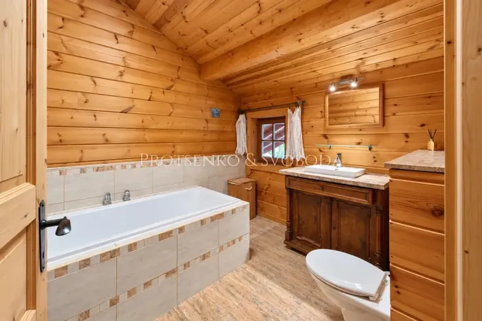 Prodej rodinného domu, Trhové Sviny, Rejta, 800 m2