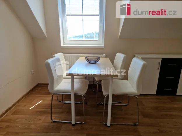 Pronájem bytu 3+kk, Zlatá Koruna - Plešovice, 138 m2