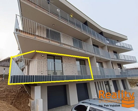 Pronájem bytu 2+kk, Zlín - Malenovice, Pod Hradem I, 47 m2
