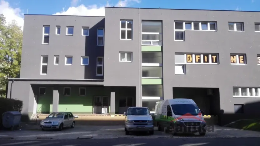Pronájem obchodního prostoru, Opava - Kylešovice, Hlavní, 110 m2