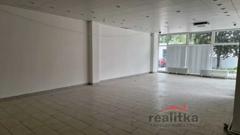 Pronájem obchodního prostoru, Opava - Kylešovice, Hlavní, 110 m2