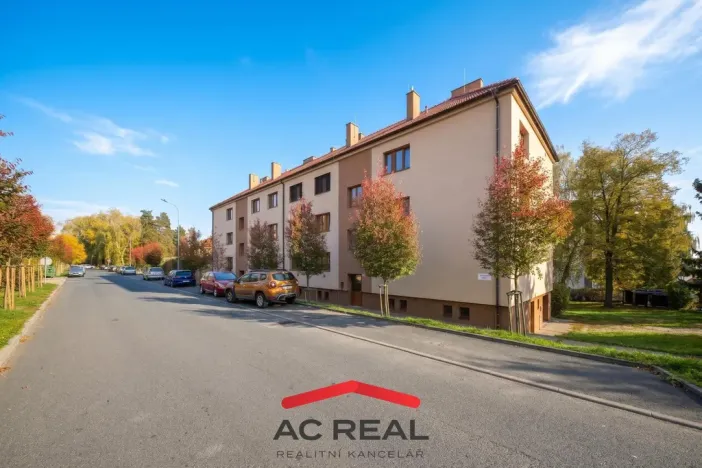 Prodej bytu 2+1, Rosice, Husova čtvrť, 55 m2