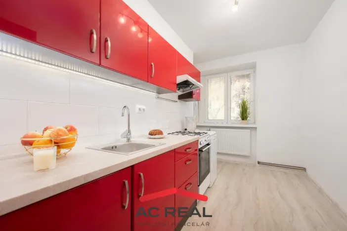 Prodej bytu 2+1, Rosice, Husova čtvrť, 55 m2