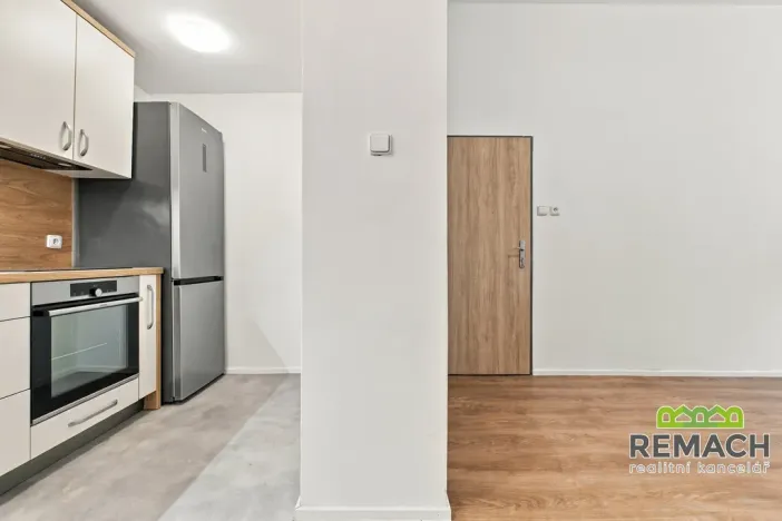 Pronájem bytu 2+kk, Uherské Hradiště, Šromova, 58 m2