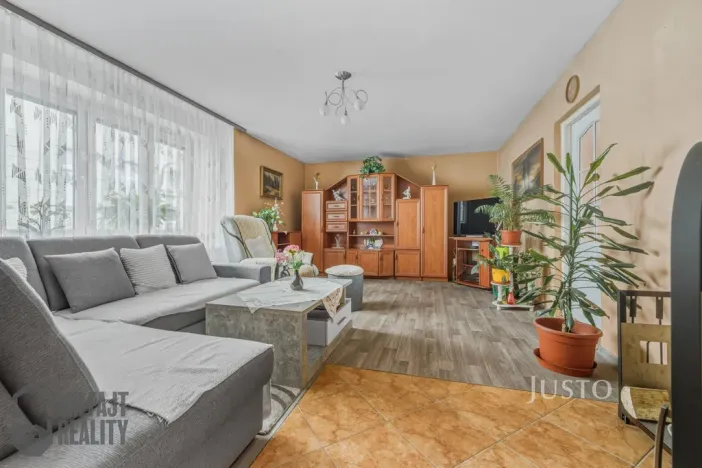 Prodej rodinného domu, Nové Město pod Smrkem, Palackého, 193 m2