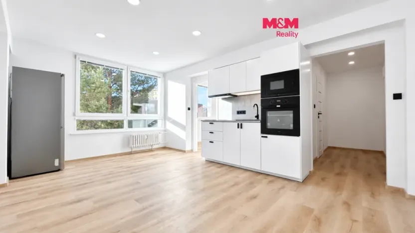 Pronájem bytu 2+kk, Nymburk, Jiřího Wolkera, 34 m2
