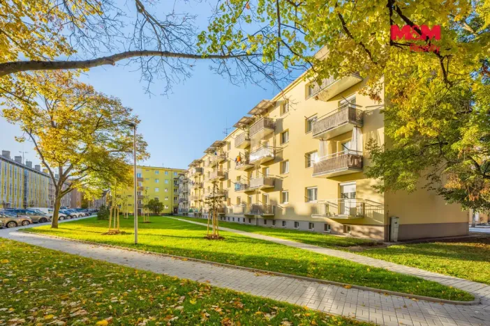 Prodej bytu 2+1, Kladno, Petrohradská, 54 m2