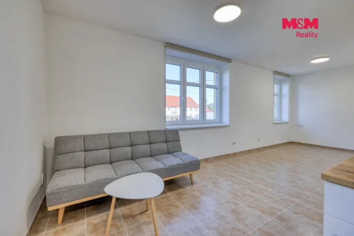 Prodej bytu 1+kk, Klatovy - Luby, 34 m2
