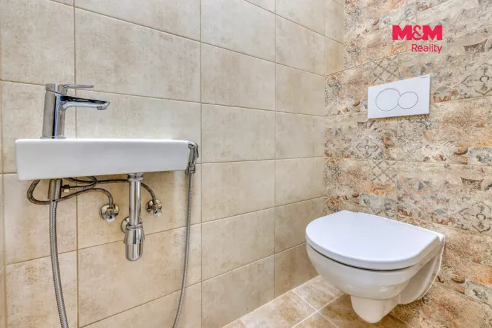 Prodej bytu 1+kk, Klatovy - Luby, 34 m2