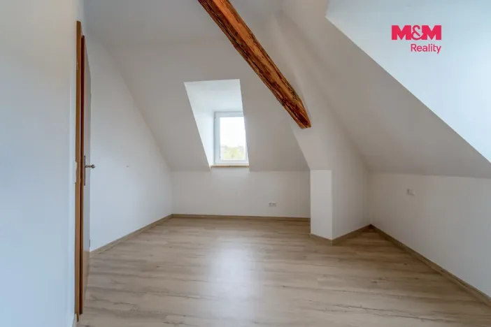 Pronájem bytu 3+kk, Bor, Školní, 55 m2