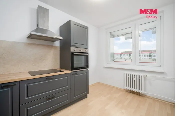 Prodej bytu 3+1, Teplice - Prosetice, Krajní, 72 m2