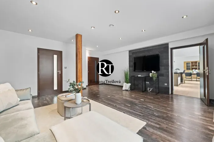 Prodej rodinného domu, Olešná, 224 m2
