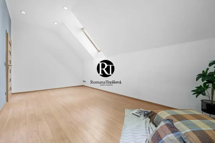 Prodej rodinného domu, Olešná, 224 m2