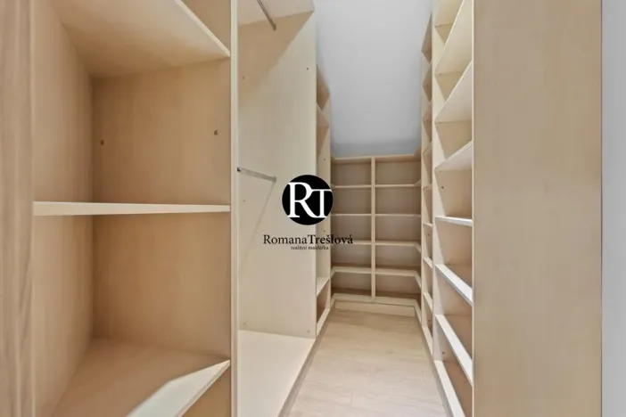 Prodej rodinného domu, Olešná, 224 m2